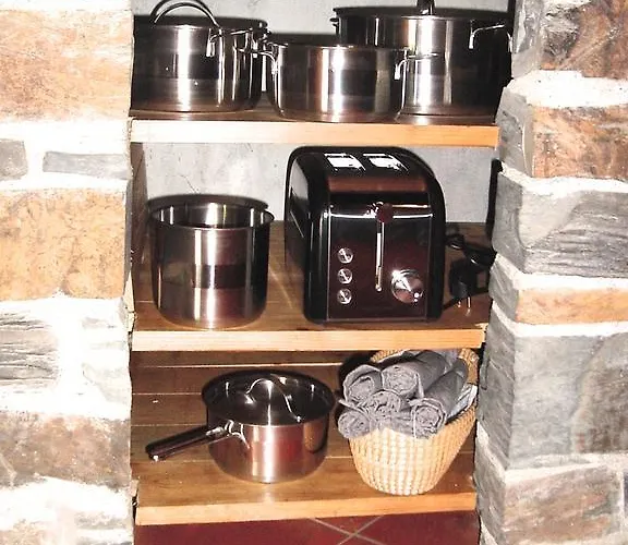 펜션 Saberamar Little Country 아로카